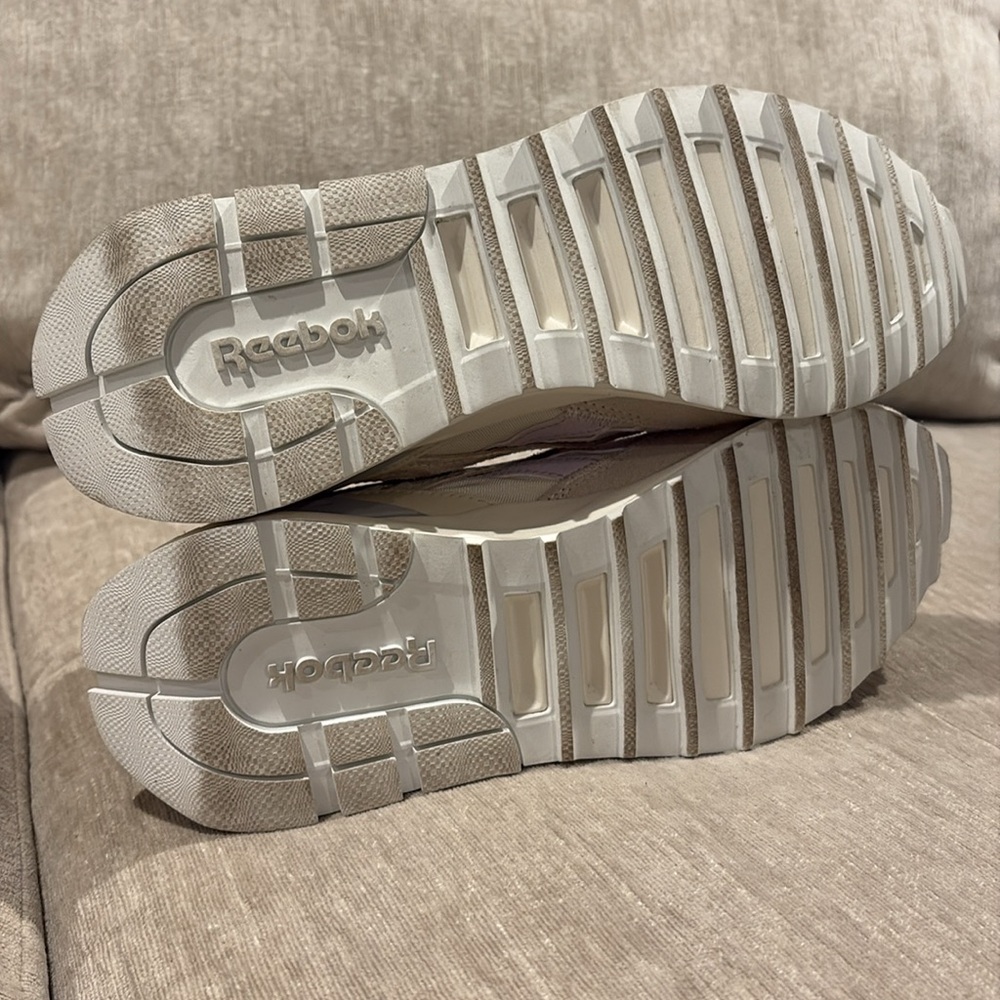Reebok Classic Legacy AZ Biz Fashion Sneaker - Picture 5 of 7